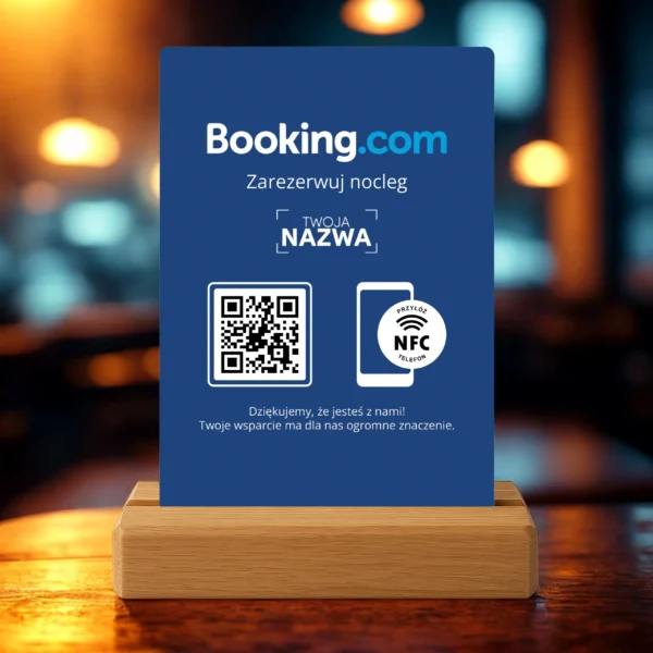 Prezenter Booking z NFC i kodem QR w nastrojowym świetle