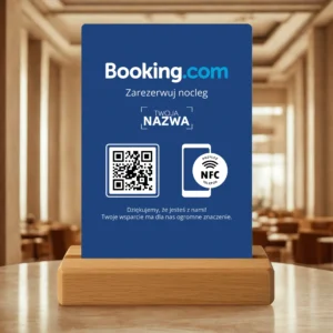 Personalizowany prezenter Booking na tle marmuru w hotelu