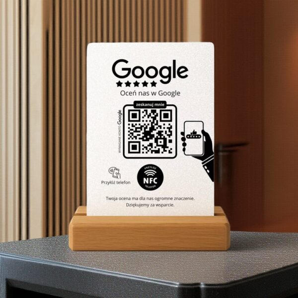 Stojak NFC/QR do opinii – Biały Brokat, gotowy do działania - obrazek 4
