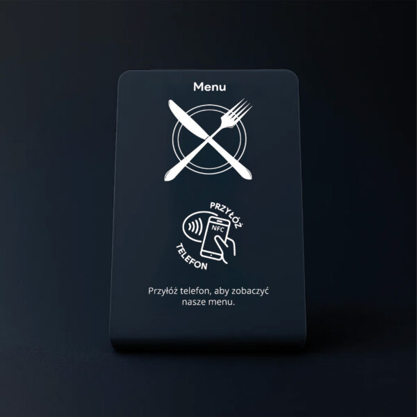 Prezenter NFC do menu – eleganckie ujęcie na ciemnym tle