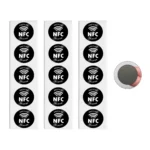 Czarne naklejki NFC Przyłóż telefon antymetal NTAG215 25 mm na paskach