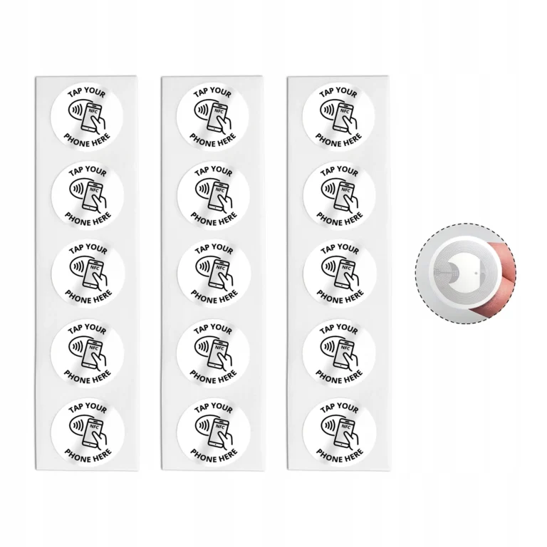Białe naklejki NFC Tap Your Phone Here NTAG215 25 mm w zestawie