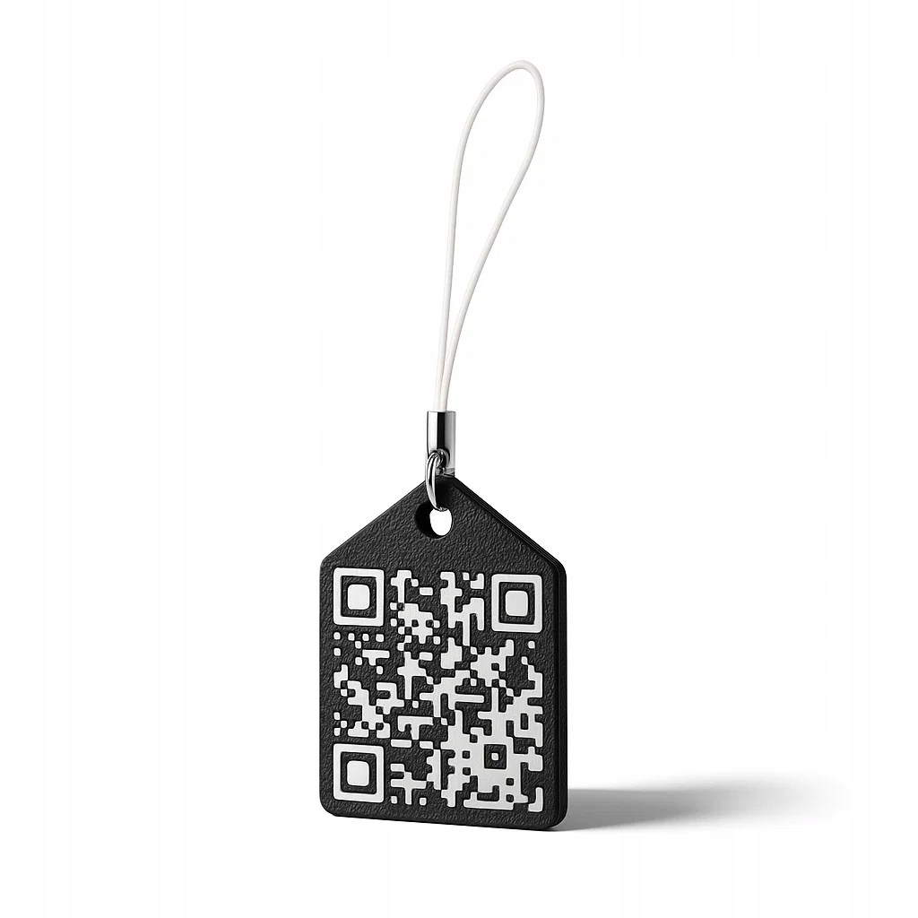 Brelok z personalizowanym kodem QR – widok z przodu Brelok z personalizowanym kodem QR czarny z białym nadrukiem