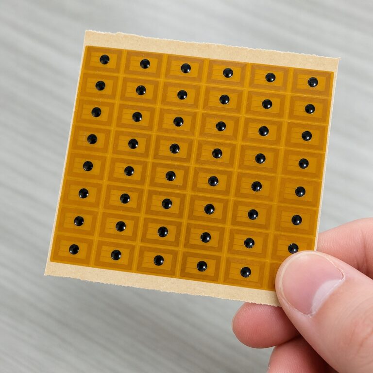Tagi NFC NTAG215 10x5 mm wysokotemperaturowe w arkuszu
